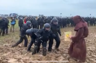 Немецкий спецназ против грязи - «Видео приколы»