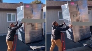 Как правильно разгружать новый холодильник если ты один - «Видео приколы»